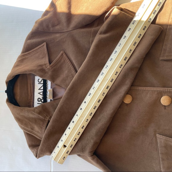 J&ANS Dolce & Gabbana Brown Coat Women’s size Medium made in Italy - Picture 17 of 17